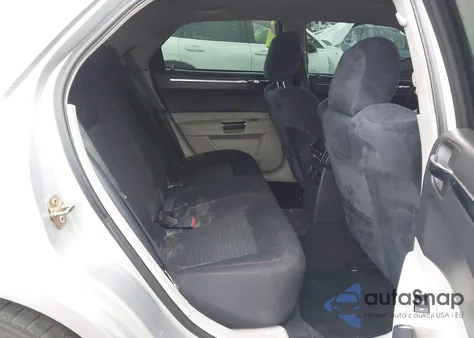 2006 Chrysler 300C Srt8 z USA, uszkodzony, nr VIN 2C3LA73W16H338714